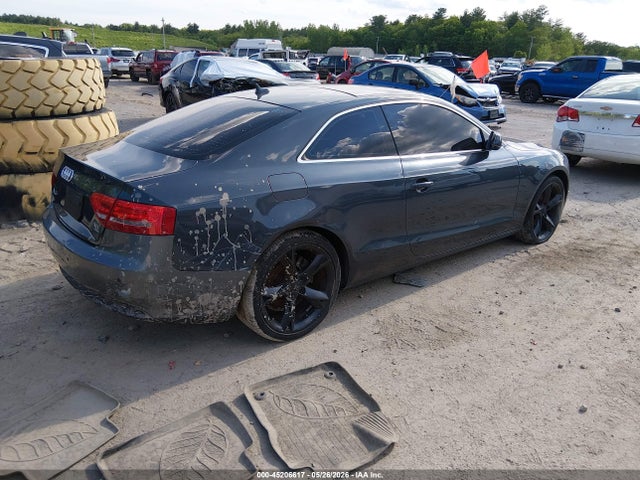 2010 Audi A5 2.0t Premium მანქანა იყიდება აუქციონზე, vin: WAULFAFR5AA001077, აუქციონის ნომერი: 45206617