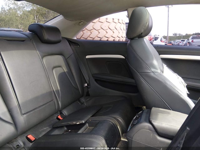 2010 Audi A5 2.0t Premium მანქანა იყიდება აუქციონზე, vin: WAULFAFR5AA001077, აუქციონის ნომერი: 45206617
