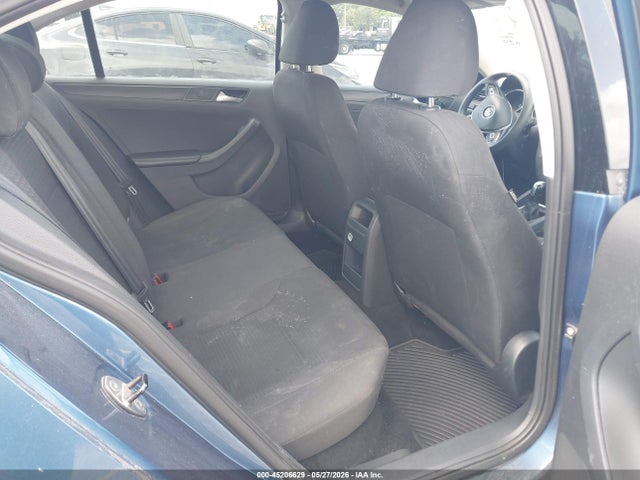 2015 Volkswagen Jetta 2.0l S მანქანა იყიდება აუქციონზე, vin: 3VW2K7AJ8FM213171, აუქციონის ნომერი: 45206629