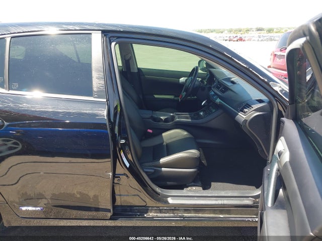 45206642 :رقم المزاد ، JTHKD5BH1C2072295 vin ، 2012 Lexus Ct 200h Premium مزاد بيع