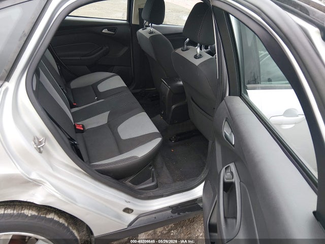 45206645 :رقم المزاد ، 1FAHP3F2XCL341343 vin ، 2012 Ford Focus Se مزاد بيع