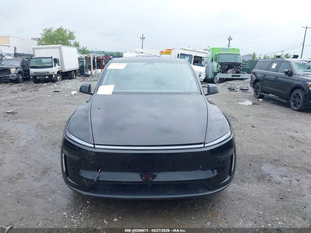 7SAYGDEE8TA594224 Tesla Model Y All-wheel Drive/long Range Launch Series/premium All-wheel Drive