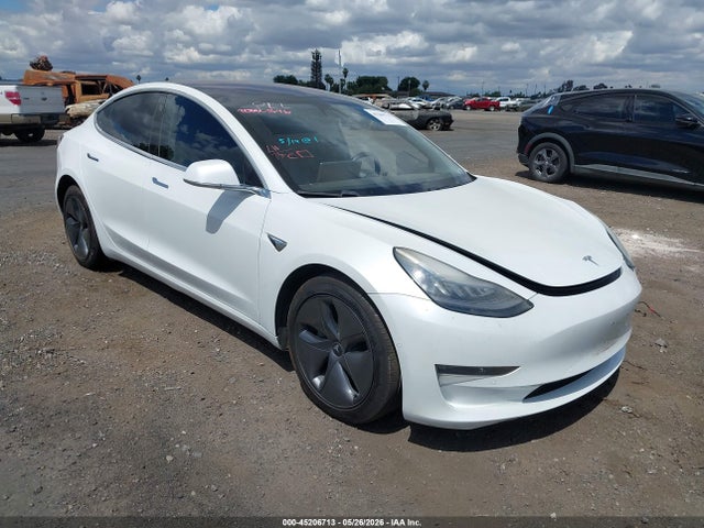 Продажа на аукционе авто 2018 Tesla Model 3 Long Range/mid Range, vin: 5YJ3E1EAXJF161884, номер лота: 45206713