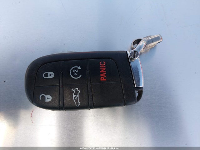 2013 Chrysler 300c მანქანა იყიდება აუქციონზე, vin: 2C3CCAETXDH519964, აუქციონის ნომერი: 45206720