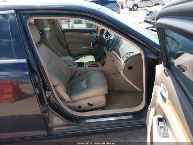 2013 Chrysler 300c მანქანა იყიდება აუქციონზე, vin: 2C3CCAETXDH519964, აუქციონის ნომერი: 45206720