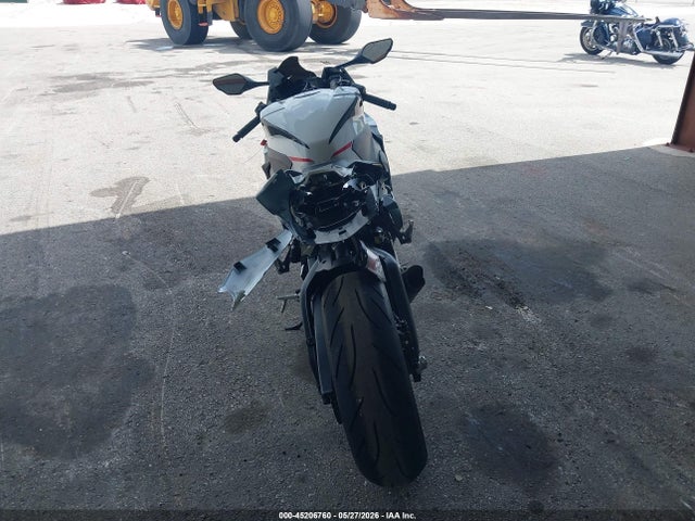 2026 Honda Cbr1000 Rr მანქანა იყიდება აუქციონზე, vin: JH2SC7712TK900261, აუქციონის ნომერი: 45206760