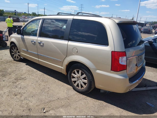 2011 Chrysler Town & Country Touring-l მანქანა იყიდება აუქციონზე, vin: 2A4RR8DG5BR721954, აუქციონის ნომერი: 45206769
