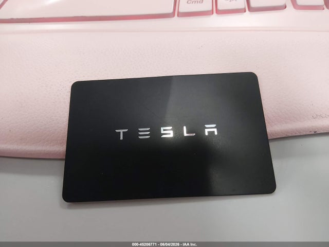 5YJ3E1EB1JF094875 Tesla Model 3 Long Range/performance
