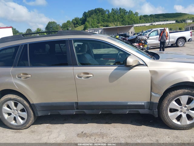 2010 Subaru Outback 2.5i Limited მანქანა იყიდება აუქციონზე, vin: 4S4BRBKC8A3379181, აუქციონის ნომერი: 45206793