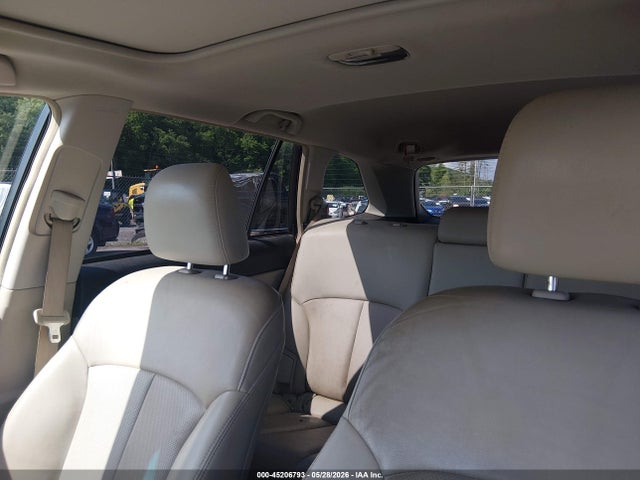 2010 Subaru Outback 2.5i Limited მანქანა იყიდება აუქციონზე, vin: 4S4BRBKC8A3379181, აუქციონის ნომერი: 45206793
