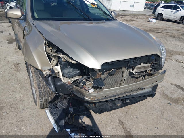 2010 Subaru Outback 2.5i Limited მანქანა იყიდება აუქციონზე, vin: 4S4BRBKC8A3379181, აუქციონის ნომერი: 45206793