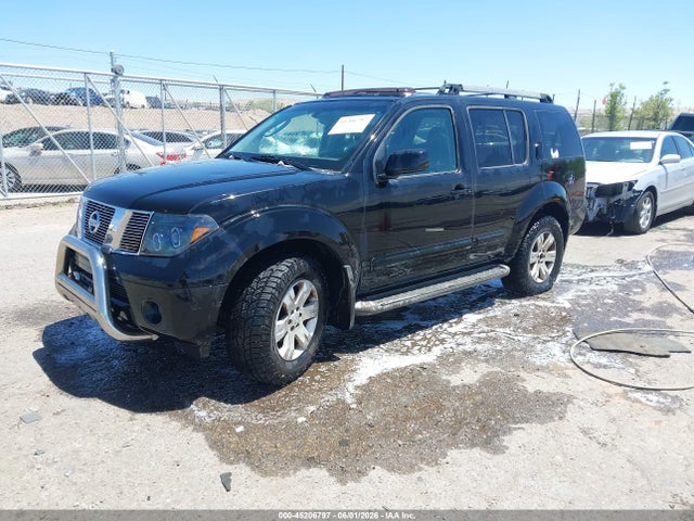 2005 Nissan Pathfinder Le მანქანა იყიდება აუქციონზე, vin: 5N1AR18WX5C770667, აუქციონის ნომერი: 45206797