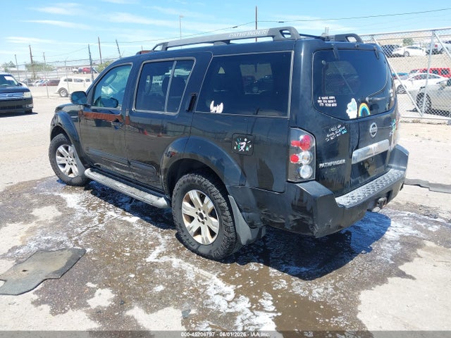 2005 Nissan Pathfinder Le მანქანა იყიდება აუქციონზე, vin: 5N1AR18WX5C770667, აუქციონის ნომერი: 45206797
