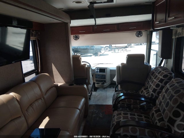 Продажа на аукционе авто 2014 Freightliner Chassis Xc, vin: 4UZACJDT8ECFZ1222, номер лота: 45206801