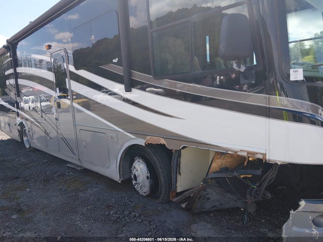 Продажа на аукционе авто 2014 Freightliner Chassis Xc, vin: 4UZACJDT8ECFZ1222, номер лота: 45206801