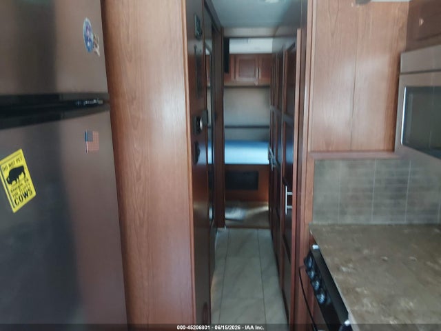 Продажа на аукционе авто 2014 Freightliner Chassis Xc, vin: 4UZACJDT8ECFZ1222, номер лота: 45206801