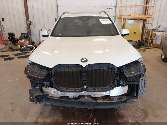 BMW X7 Xdrive40i 2026 5UX23EM02T9300600 Image 12