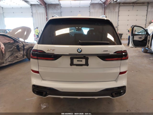 BMW X7 Xdrive40i 2026 5UX23EM02T9300600 Image 16
