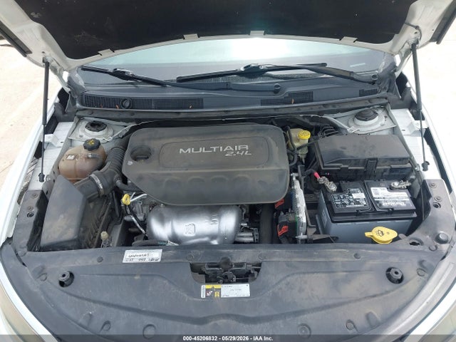 Продаж на аукціоні авто 2015 Chrysler 200 Limited, vin: 1C3CCCAB6FN532777, номер лоту: 45206832