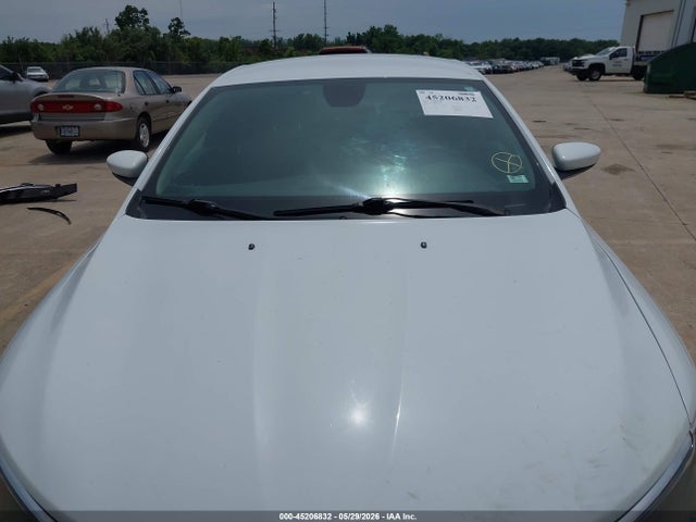 Продаж на аукціоні авто 2015 Chrysler 200 Limited, vin: 1C3CCCAB6FN532777, номер лоту: 45206832