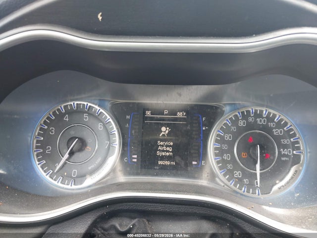 Продаж на аукціоні авто 2015 Chrysler 200 Limited, vin: 1C3CCCAB6FN532777, номер лоту: 45206832