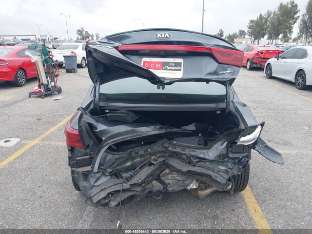 45206843 :رقم المزاد ، 3KPF34AD6LE212651 vin ، 2020 Kia Forte Gt-line مزاد بيع
