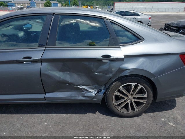 2024 Volkswagen Jetta 1.5t Sport მანქანა იყიდება აუქციონზე, vin: 3VWBM7BU6RM043593, აუქციონის ნომერი: 45206846