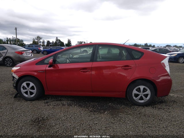 Toyota Prius Two 2014 JTDKN3DU0E0367304 Image 15