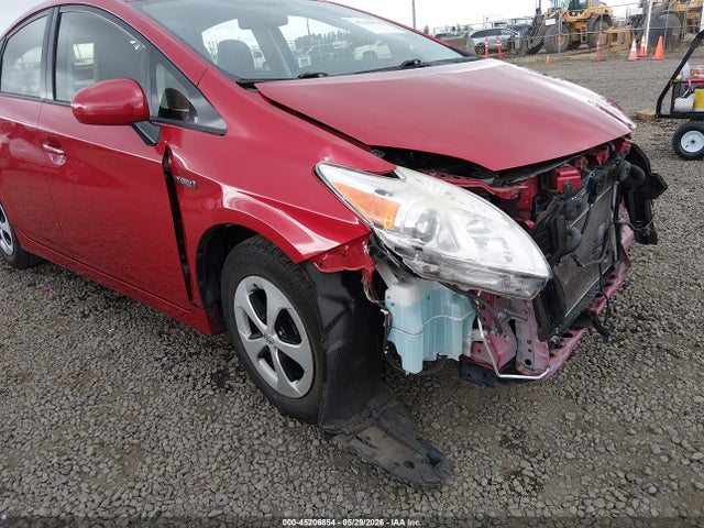 Toyota Prius Two 2014 JTDKN3DU0E0367304 Image 18
