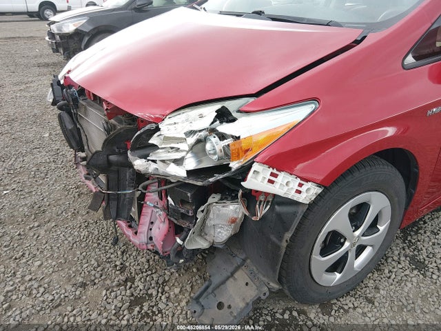 Toyota Prius Two 2014 JTDKN3DU0E0367304 Image 19