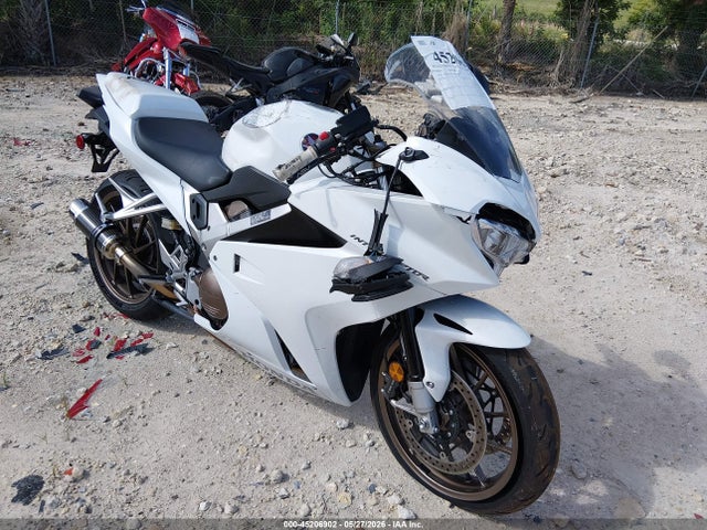Honda Vfr800 F 2015 JH2RC7956FK100212 main image