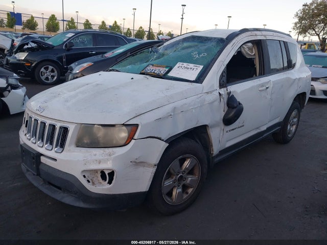 Jeep Compass Sport 2015 1C4NJCBA2FD438546 Image 2