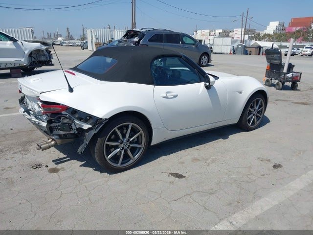 45206920 :رقم المزاد ، JM1NDAD74N0505702 vin ، 2022 Mazda Mx-5 Miata Grand Touring مزاد بيع