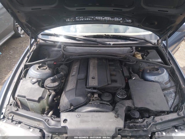 2004 Bmw 325i მანქანა იყიდება აუქციონზე, vin: WBAET37414NJ42077, აუქციონის ნომერი: 45206978