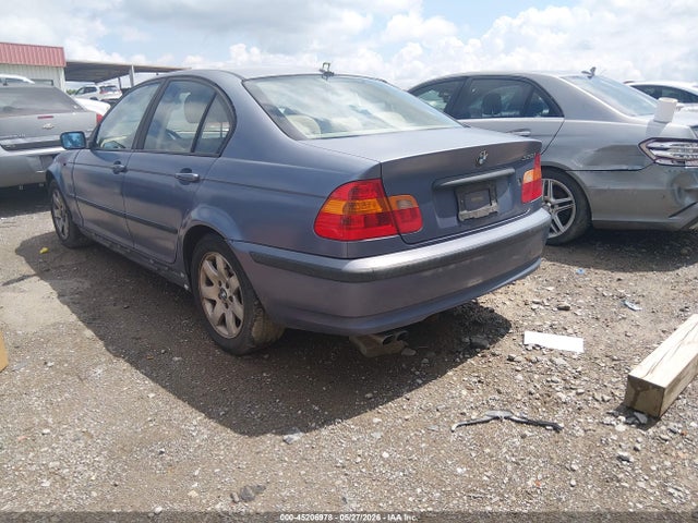 2004 Bmw 325i მანქანა იყიდება აუქციონზე, vin: WBAET37414NJ42077, აუქციონის ნომერი: 45206978