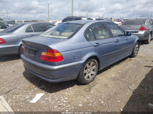 2004 Bmw 325i მანქანა იყიდება აუქციონზე, vin: WBAET37414NJ42077, აუქციონის ნომერი: 45206978