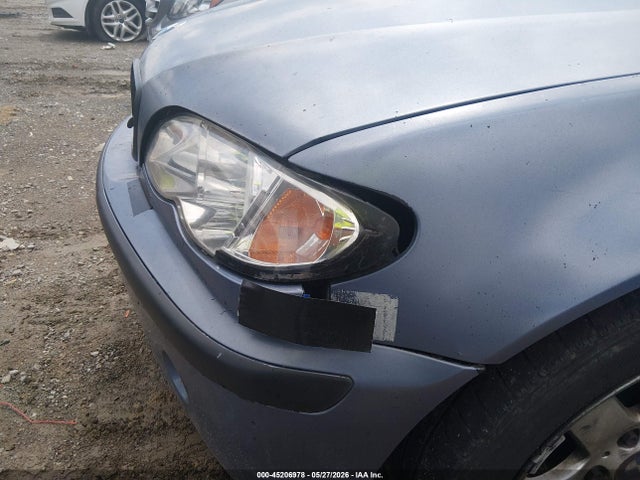 2004 Bmw 325i მანქანა იყიდება აუქციონზე, vin: WBAET37414NJ42077, აუქციონის ნომერი: 45206978