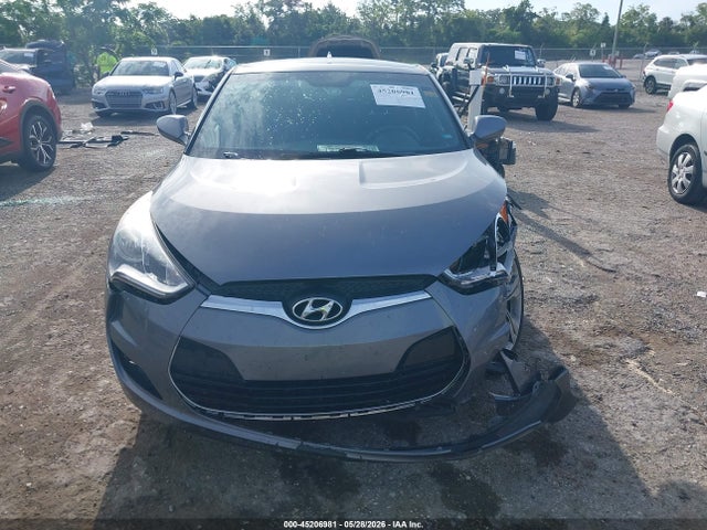 Продажа на аукционе авто 2017 Hyundai Veloster Value Edition, vin: KMHTC6AD0HU321951, номер лота: 45206981