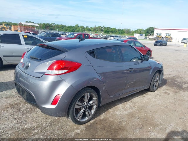 Продажа на аукционе авто 2017 Hyundai Veloster Value Edition, vin: KMHTC6AD0HU321951, номер лота: 45206981