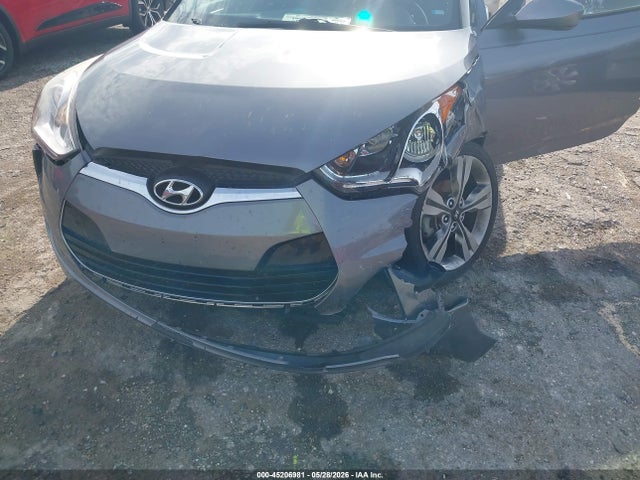Продажа на аукционе авто 2017 Hyundai Veloster Value Edition, vin: KMHTC6AD0HU321951, номер лота: 45206981