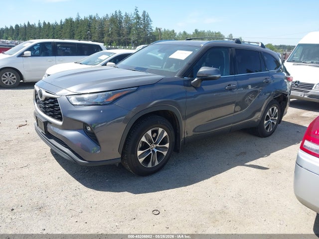Продажа на аукционе авто 2020 Toyota Highlander Xle, vin: 5TDHZRBH0LS035753, номер лота: 45206982