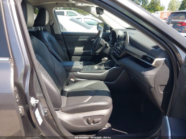 Продажа на аукционе авто 2020 Toyota Highlander Xle, vin: 5TDHZRBH0LS035753, номер лота: 45206982
