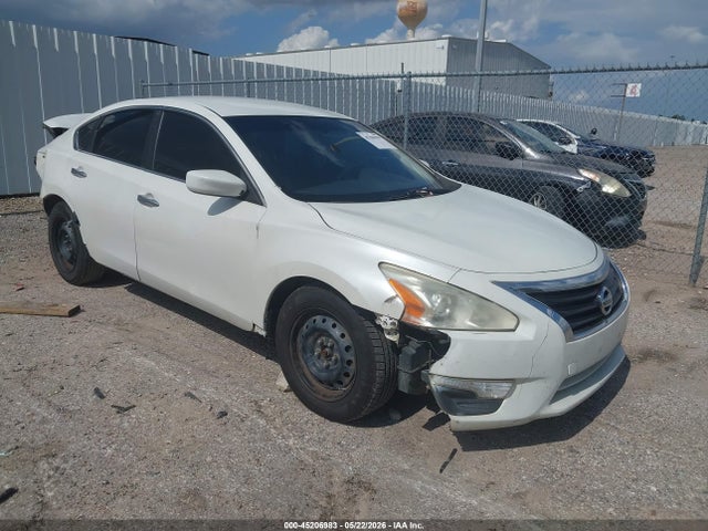 Продажа на аукционе авто 2013 Nissan Altima 2.5 S, vin: 1N4AL3AP5DN529922, номер лота: 45206983