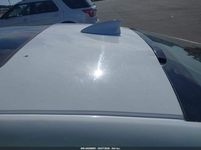 Chevrolet MALIBU LT 2018 1G1ZD5ST8JF171098 Image 18