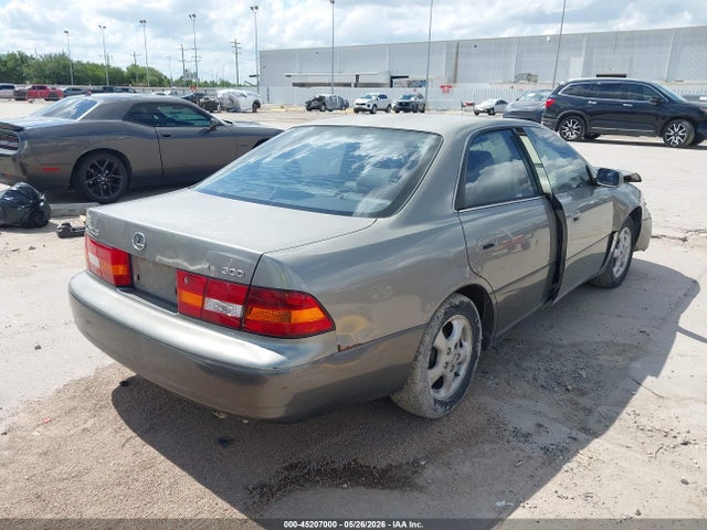 1998 Lexus Es 300 მანქანა იყიდება აუქციონზე, vin: JT8BF28G5W5042744, აუქციონის ნომერი: 45207000