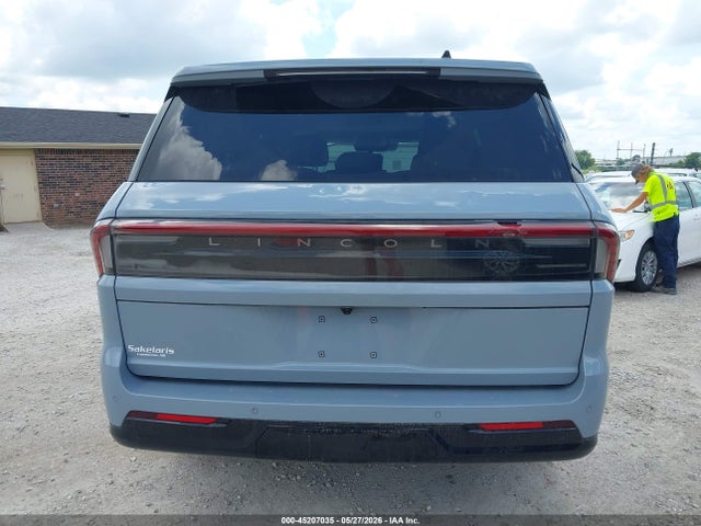 Продаж на аукціоні авто 2025 Lincoln Navigator Reserve, vin: 5LMJJ2LG8SEL18078, номер лоту: 45207035