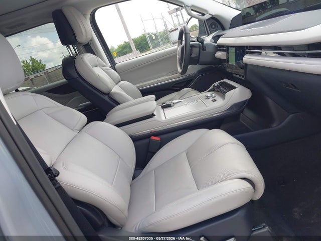 Продаж на аукціоні авто 2025 Lincoln Navigator Reserve, vin: 5LMJJ2LG8SEL18078, номер лоту: 45207035