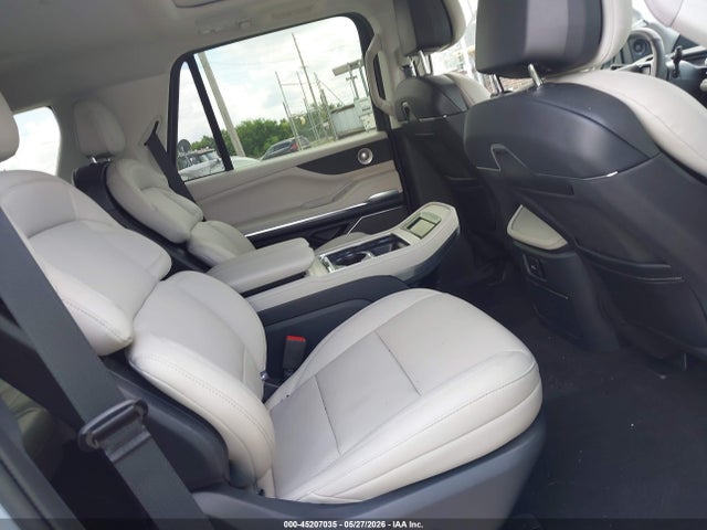 Продаж на аукціоні авто 2025 Lincoln Navigator Reserve, vin: 5LMJJ2LG8SEL18078, номер лоту: 45207035