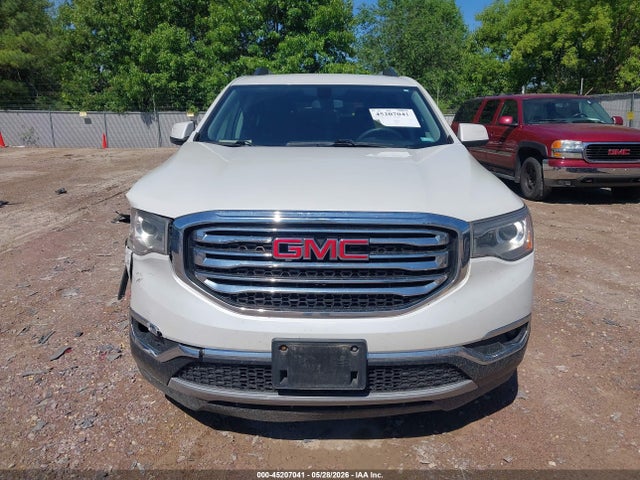45207041 :رقم المزاد ، 1GKKNSLAXHZ197216 vin ، 2017 Gmc Acadia Sle-2 مزاد بيع