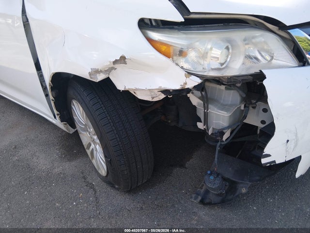 Продажа на аукционе авто 2013 Toyota Sienna Xle V6 8 Passenger, vin: 5TDYK3DC2DS303965, номер лота: 45207067